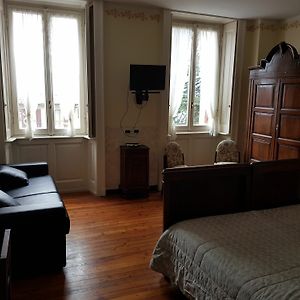 Camera con letto queen size